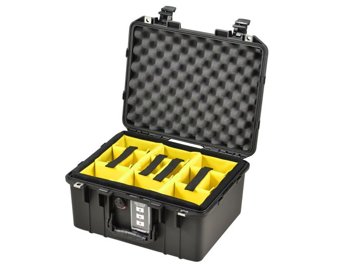 Peli Air Case 1507 nero con set di divisori