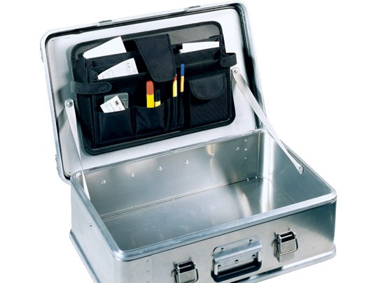 Attaché insert for aluminum box