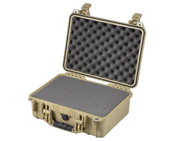 Peli Case 1450 con schiuma sabbia