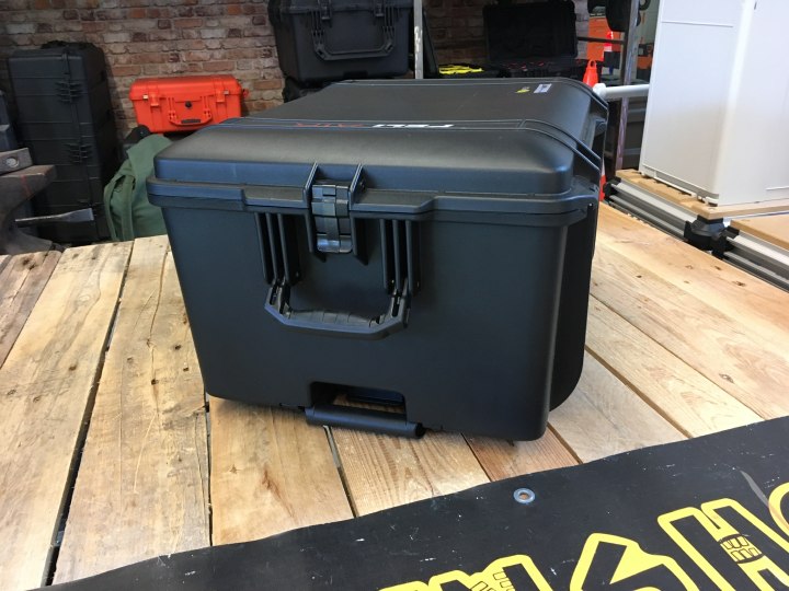 Veranstaltungstechnik-Firma braucht Beamer-Koffer - Peli Air Case 1607