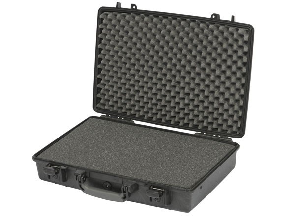 Peli Case 1490 laptop case with foam