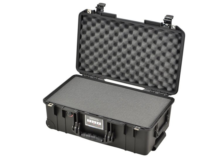 Peli Air Case 1535 avec mousse prédécoupée